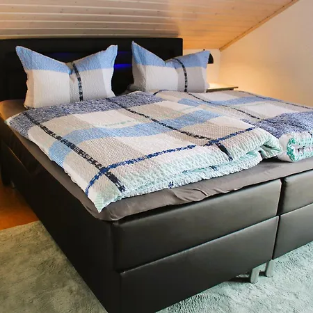 Panoramablick Rhodt unter Rietburg