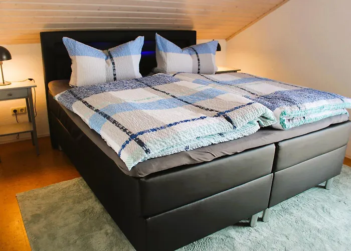 Panoramablick Rhodt unter Rietburg